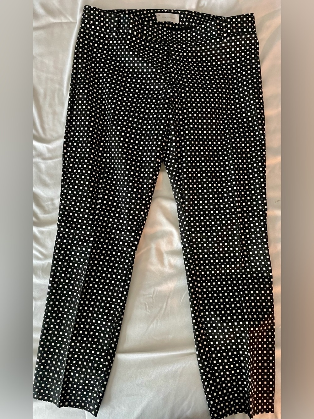 GAP Black Cropped Pants with White Square Dot Print